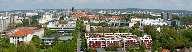 Campus der HTW Dresden vom Turm der Lukaskirche aus Richtung Süden gesehen