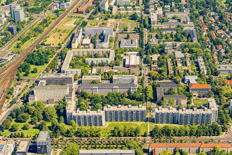 Luftaufnahmen des Campus der HTW Dresden am Friedrich-List-Platz am 13.08.24.