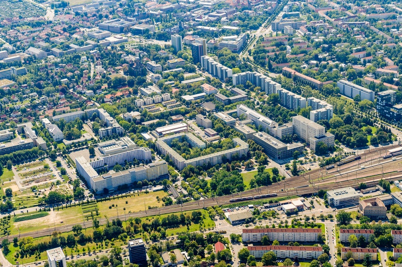 Luftaufnahmen des Campus der HTW Dresden am Friedrich-List-Platz am 13.08.24.