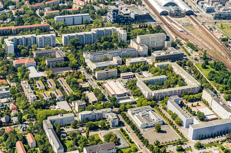 Luftaufnahmen des Campus der HTW Dresden am Friedrich-List-Platz am 13.08.24.