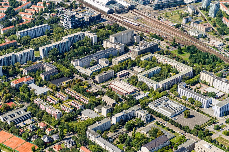 Luftaufnahmen des Campus der HTW Dresden am Friedrich-List-Platz am 13.08.24.