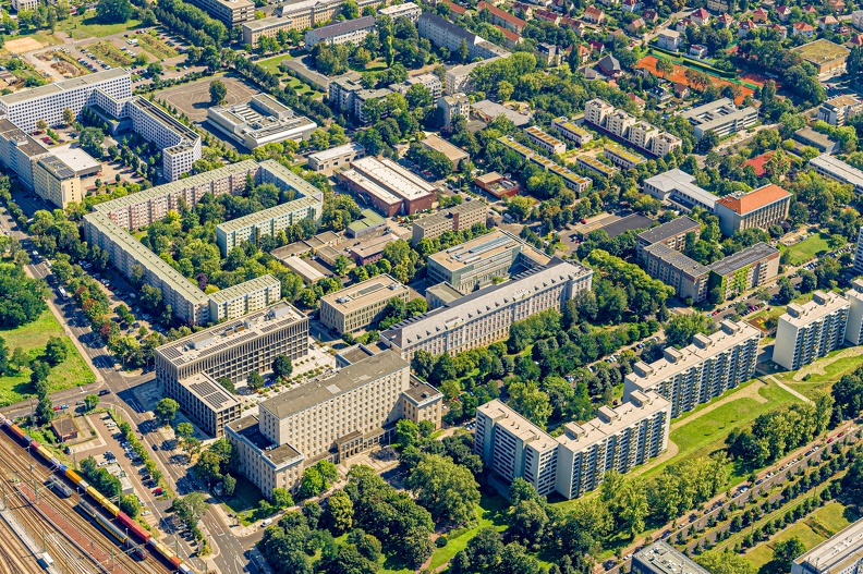 Luftaufnahmen des Campus der HTW Dresden am Friedrich-List-Platz am 13.08.24.