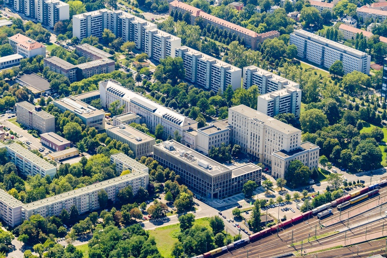 Luftaufnahmen des Campus der HTW Dresden am Friedrich-List-Platz am 13.08.24.