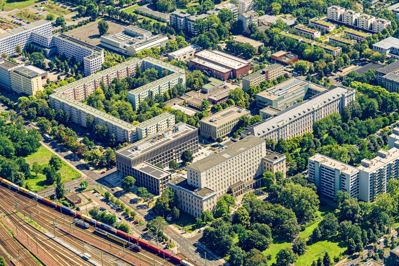 Luftaufnahmen des Campus der HTW Dresden am Friedrich-List-Platz am 13.08.24.